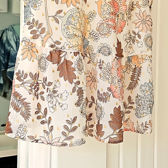 LOFT Baby Doll Autumn Patterned Shell - Picture 3 of 9